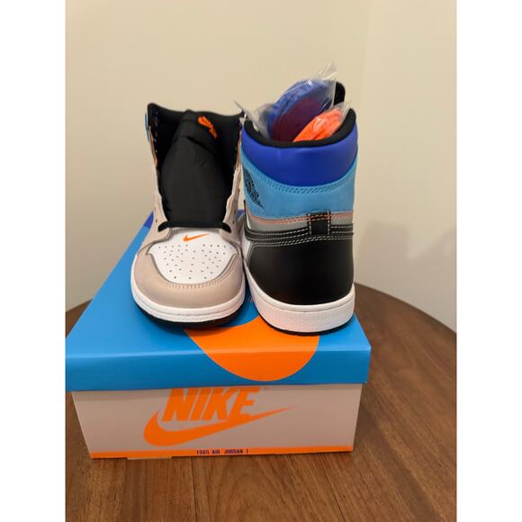 Air Jordan 1 Retro High OG 'Prototype - Picture 2 of 6